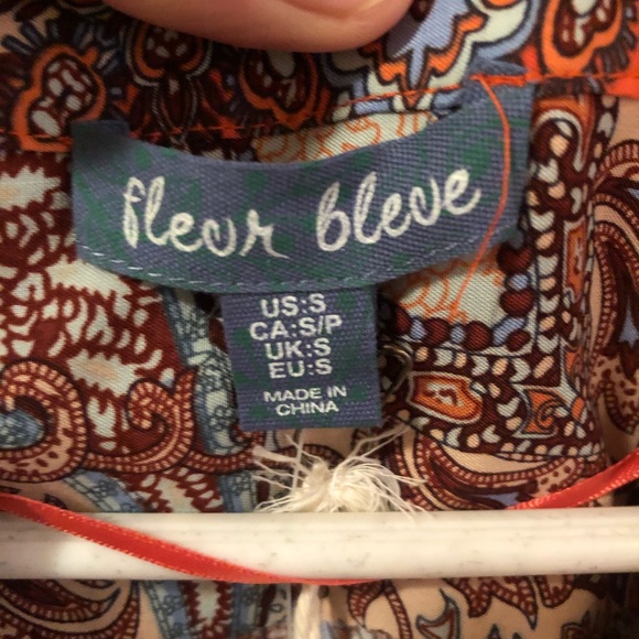 Patterned Dress - Picture 3 of 3